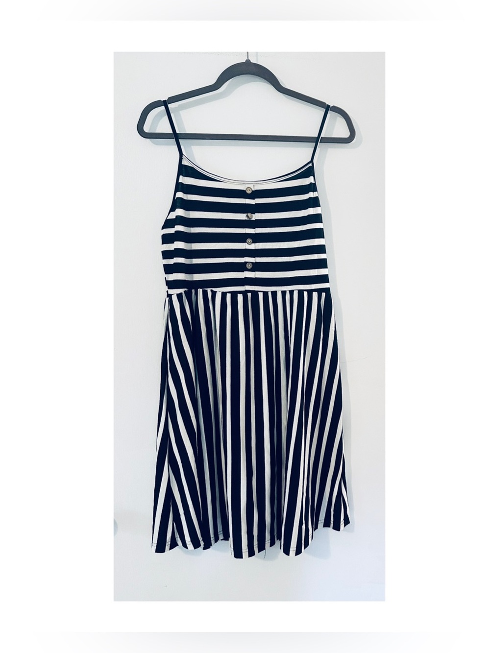 Summer Dress, Spaghetti Strap, black and white stripes, size xl, NWT